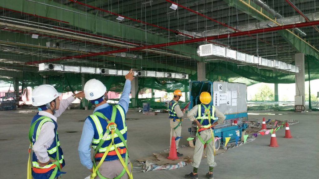 Ban giám đốc của JSIG thị sát công trường Nichirin Phase 4